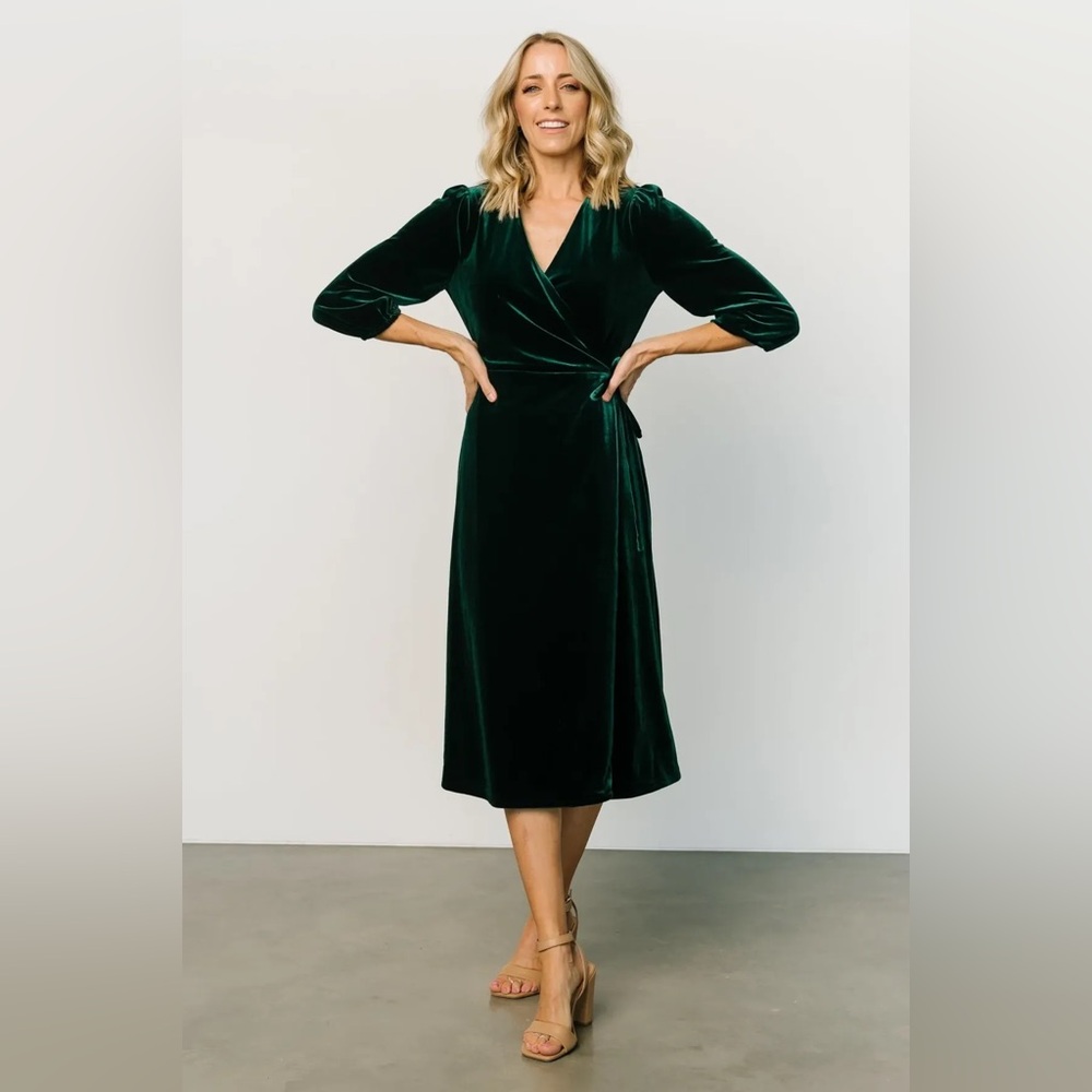 NWT Baltic Born Beckinsale Dark Green Velvet Wrap Dress